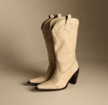 Botas de piel beige modelo Sofia